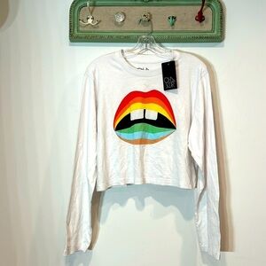 Chaser Brand Women’s Small LONG sleeve cropped rainbow lip teeth graphic tee
